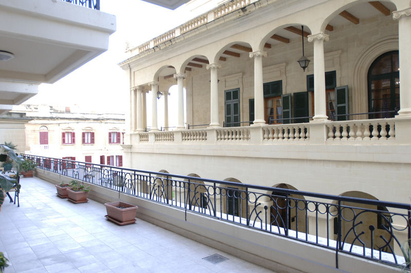 Ax Palazzo Capua Sliema Exterior foto